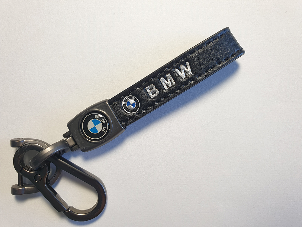 Брелок (02) BMW  кожаный с карабином  12553
