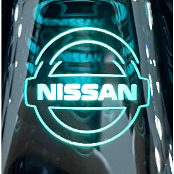 Купить Ручка КПП 2 дизайн NISSAN хрусталь универсальная пластик с подсветкой (7 цветов) на аккумуляторе+провод  18778 в интернет-магазине